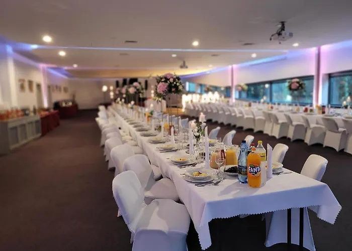 Sobotel Bb 酒店 3*